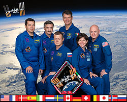 Expedition 26 crew portrait.jpg