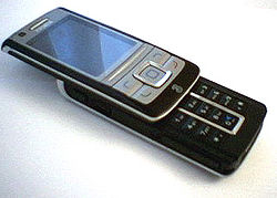 Nokia 6280 front open.jpg