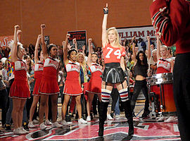Glee season 3 episode 3.jpg