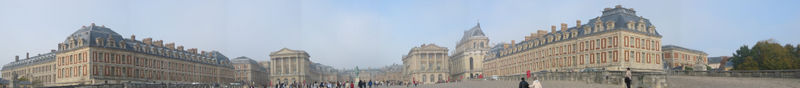Версальский дворец — символ могущества французских Бурбонов.